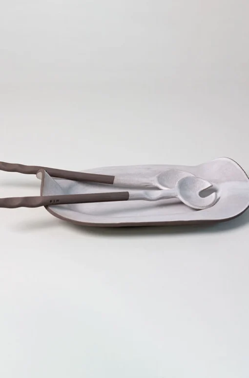 MANTA OVAL PLATTER BY SIN