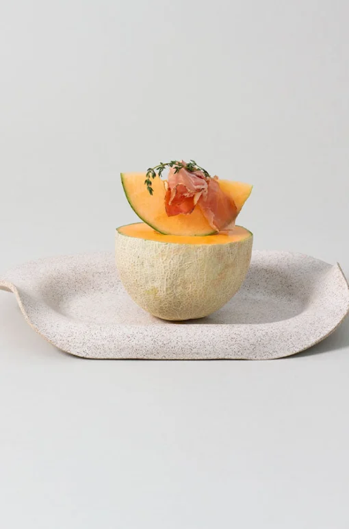 MANTA OVAL PLATTER BY SIN