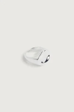 MATTE TEXTURED ORGANIC RING