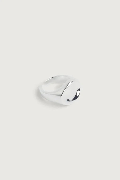 MATTE TEXTURED ORGANIC RING