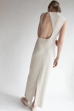 MAXI DRESS WITH OPEN BACK