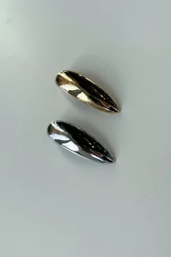 METALLIC ALMOND-SHAPE HAIR CLIP