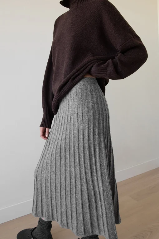 MIDI KNIT SWEATER SKIRT