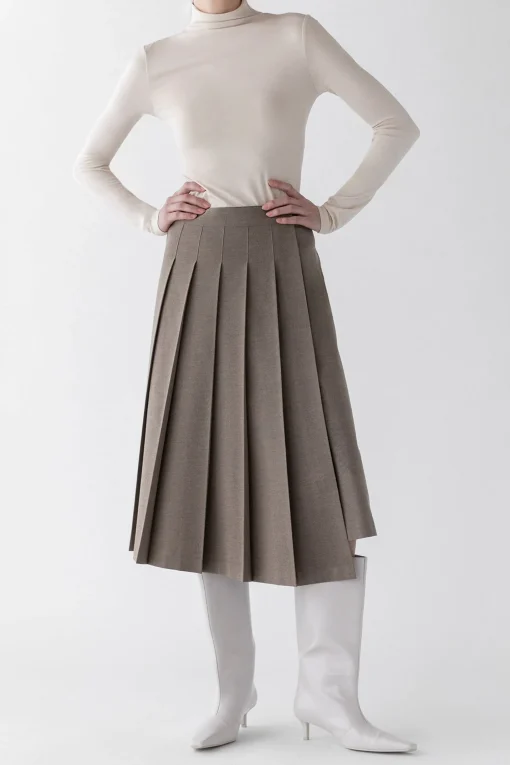 MIDI PLEATED ASYMMETRICAL SKIRT