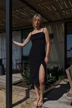 MIDI RUCHED DRESS WITH SIDE SLIT
