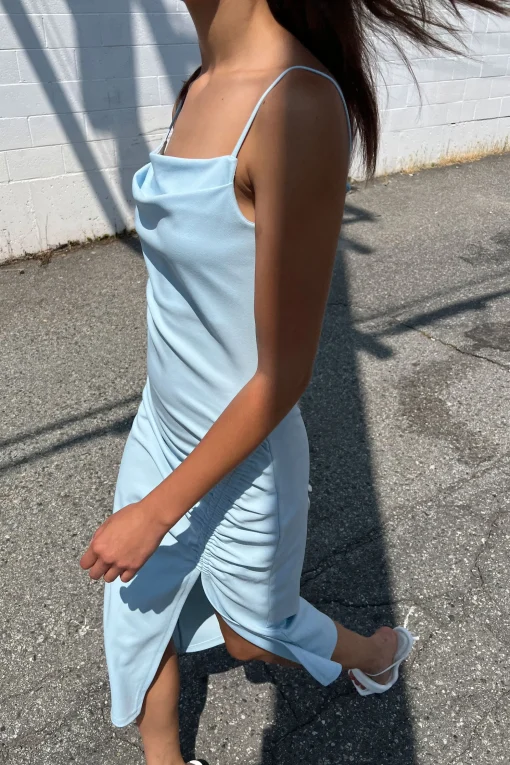 MIDI RUCHED DRESS WITH SIDE SLIT