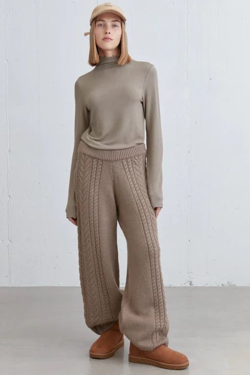 MOCKNECK LONG SLEEVE TOP