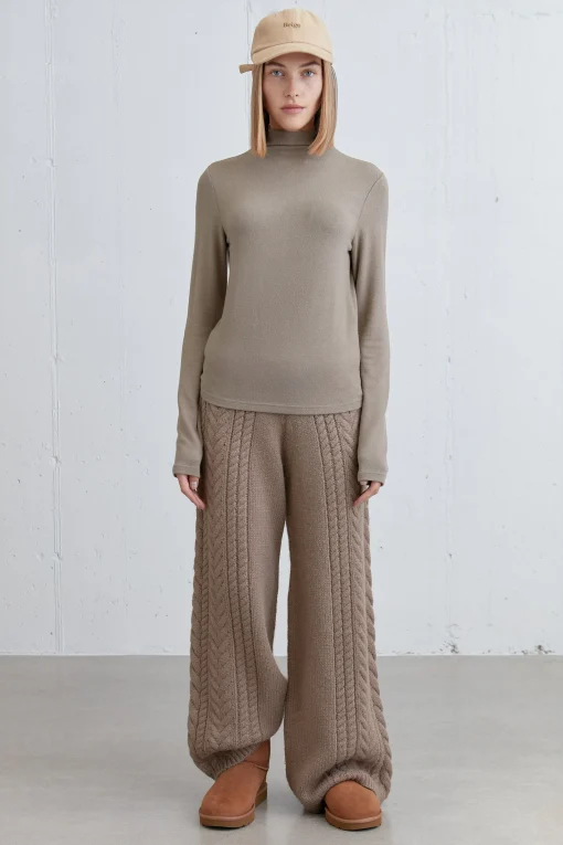 MOCKNECK LONG SLEEVE TOP