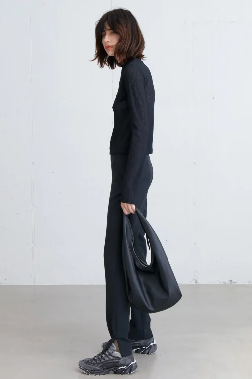 MOCKNECK TOP WITH SEAM DETAILS
