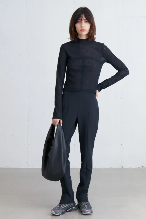 MOCKNECK TOP WITH SEAM DETAILS
