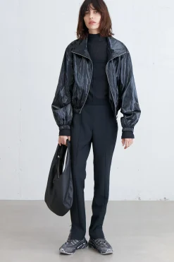 MOCKNECK TOP WITH SEAM DETAILS