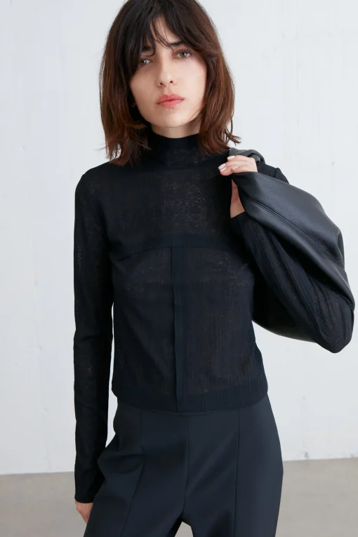 MOCKNECK TOP WITH SEAM DETAILS