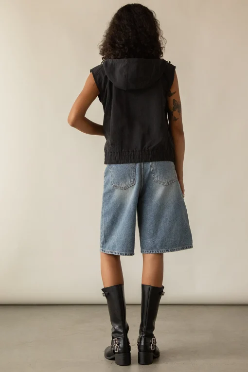 NYLON HOODED ZIP-UP VEST