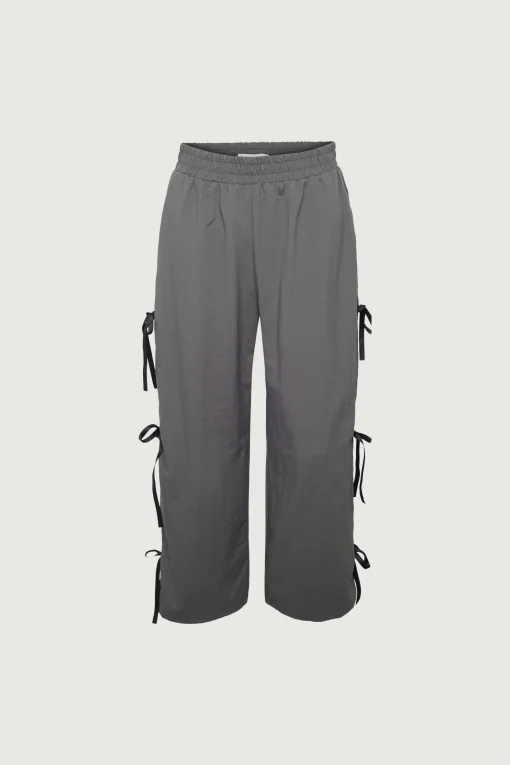NYLON PANTS WITH BOWS