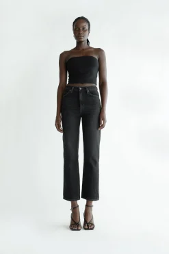 OAK ESSENTIAL STRAIGHT LEG HIGH-RISE JEAN