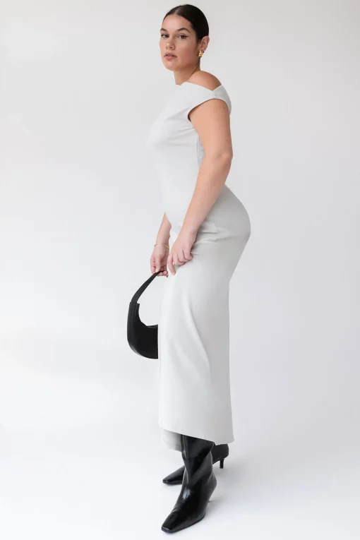 OFF THE SHOULDER MAXI DRESS