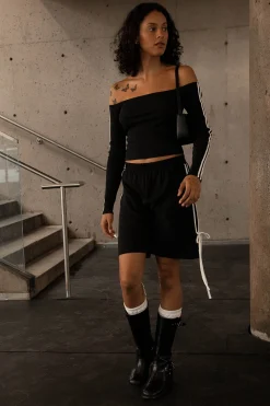 OFF THE SHOULDER TOP WITH SIDE DETAIL