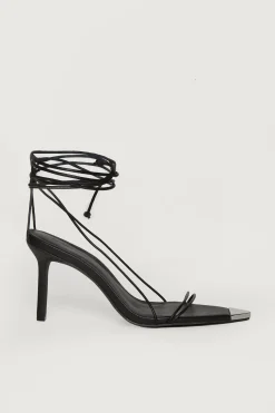 OPEN TOE HEEL