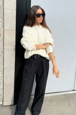 OVERSIZED CREWNECK SWEATER