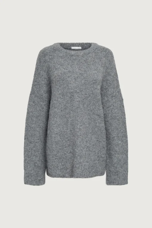 OVERSIZED CREWNECK SWEATER