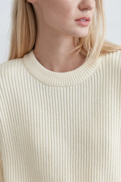 OVERSIZED CREWNECK SWEATER