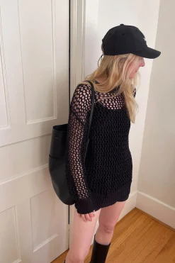 OVERSIZED CROCHET SWEATER