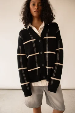 OVERSIZED GRID BUTTON FRONT CARDIGAN