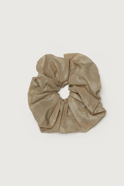 OVERSIZED HAIR SCRUNCHIE