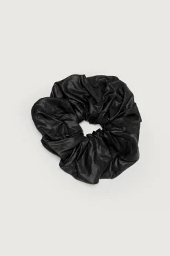 OVERSIZED HAIR SCRUNCHIE