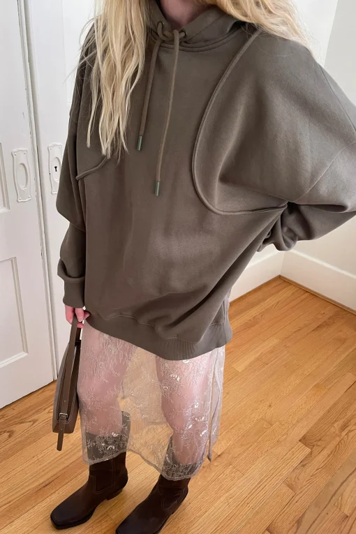 OVERSIZED HOODIE