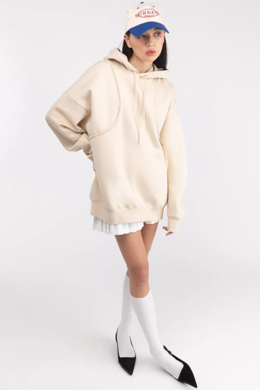OVERSIZED HOODIE