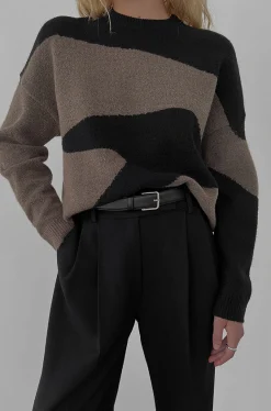 OVERSIZED INTARSIA SWEATER
