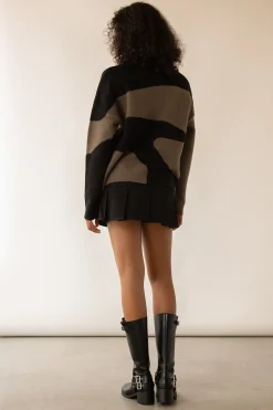 OVERSIZED INTARSIA SWEATER