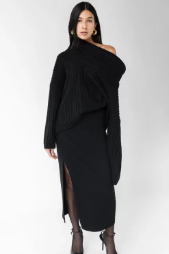 OVERSIZED SLOUCHY OFF THE SHOULDER SWEATER