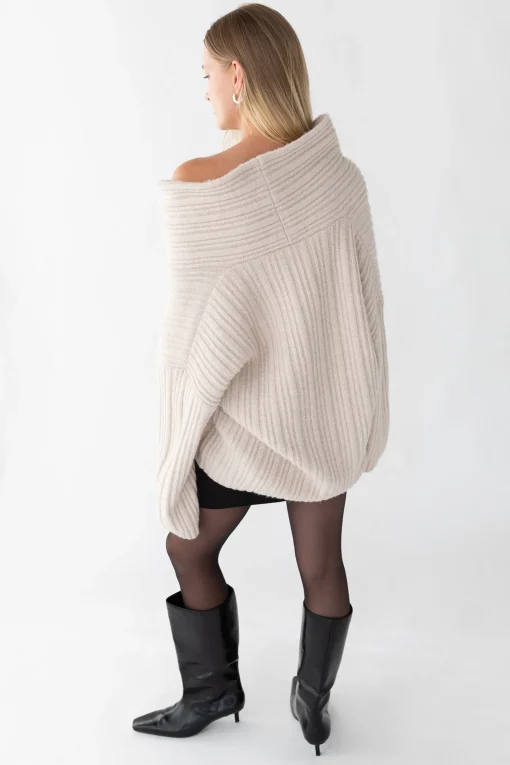 OVERSIZED SLOUCHY OFF THE SHOULDER SWEATER