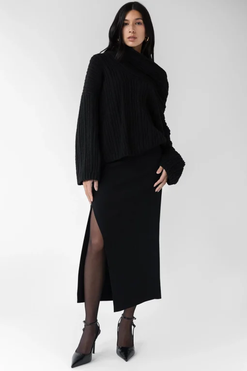 OVERSIZED SLOUCHY OFF THE SHOULDER SWEATER