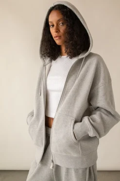 OVERSIZED ZIP-UP HOODIE