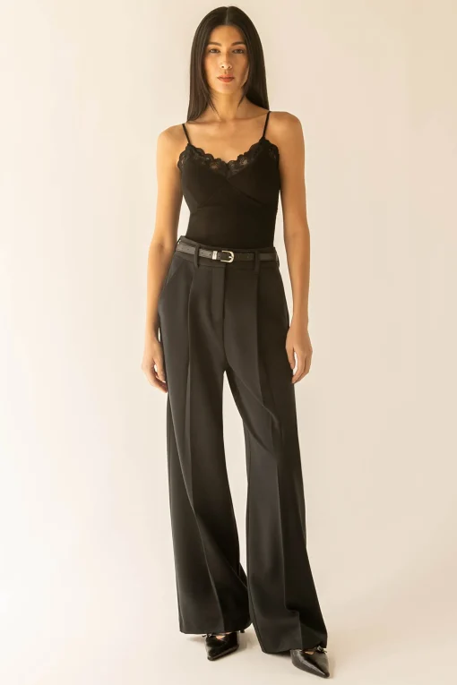 PADDED TANK WITH LACE DETAIL