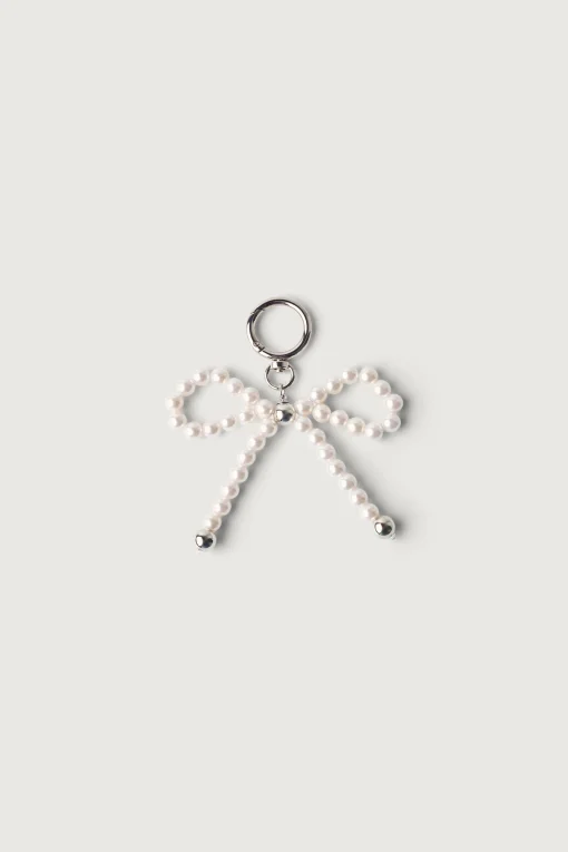 PEARL RIBBON BAG CHARM