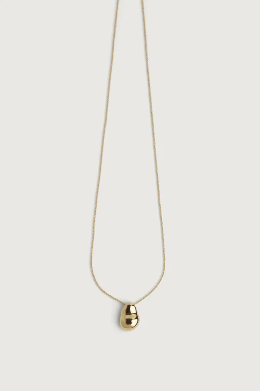 PEBBLE NECKLACE