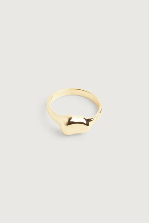 PEBBLE RING