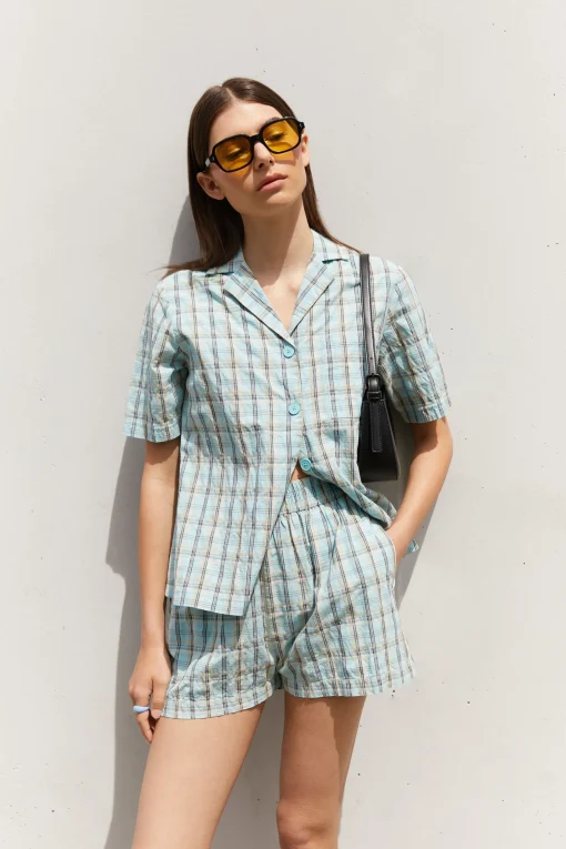 PLAID SHORT SLEEVE SHIRT