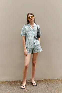 PLAID SHORT SLEEVE SHIRT