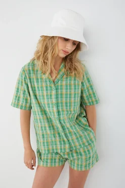 PLAID SHORT SLEEVE SHIRT