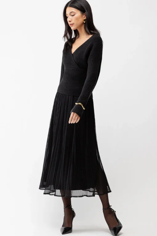 PLEATED LAYER MAXI SKIRT