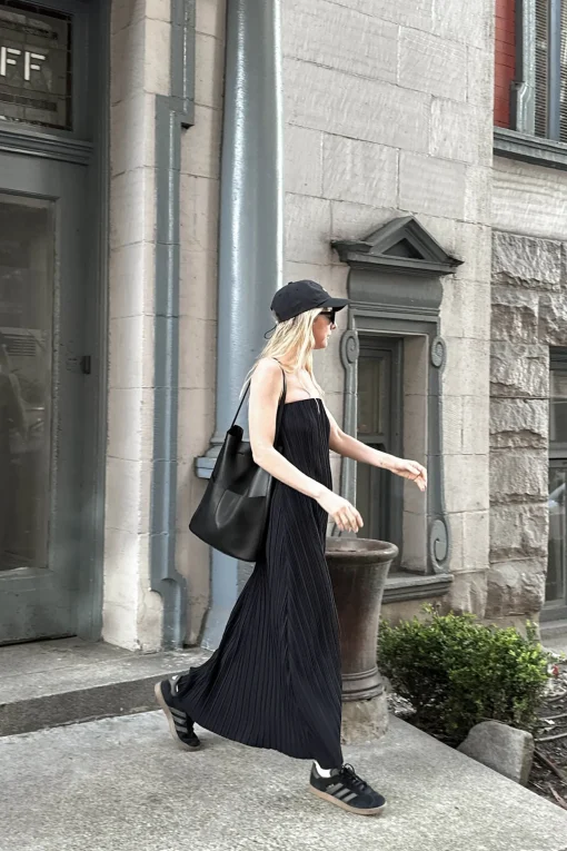 PLEATED TUBE DRESS