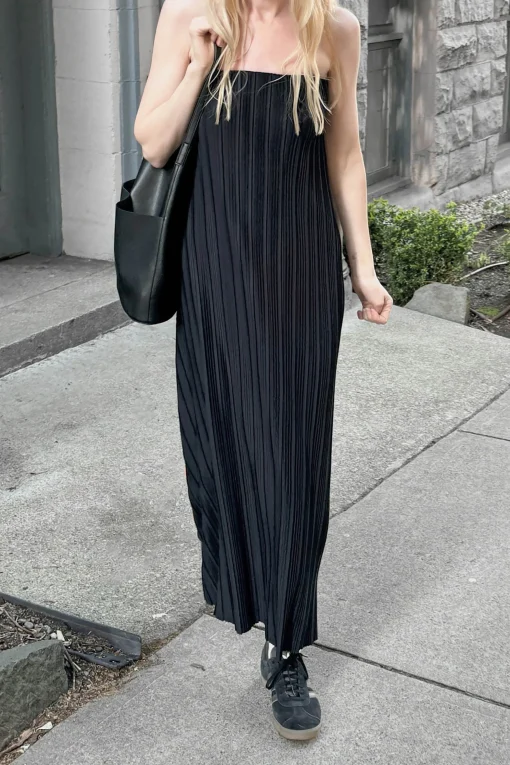 PLEATED TUBE DRESS