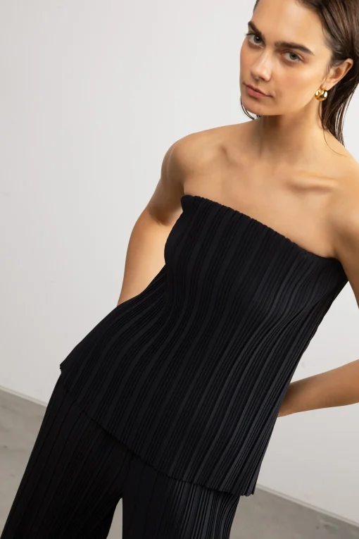 PLEATED TUBE TOP