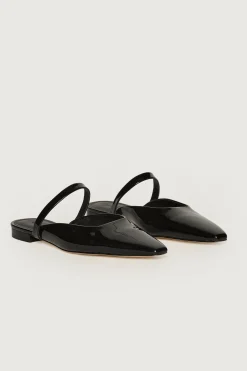 POINTED TOE FLAT
