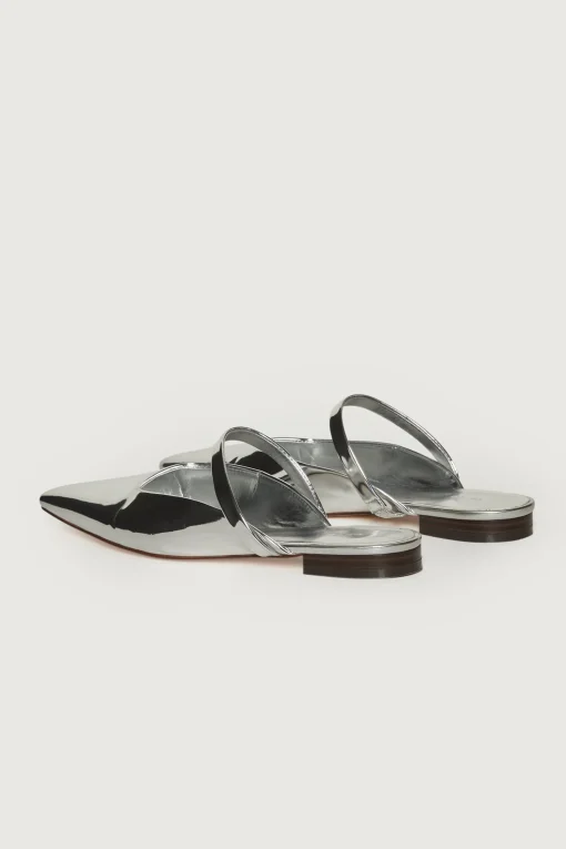 POINTED TOE FLAT